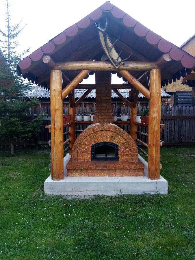 Casa Prundari Nicu Si Mirela Hotell Poiana Teiului Eksteriør bilde